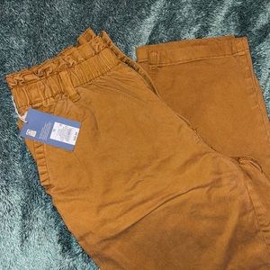 Elastic ruffled waist pants